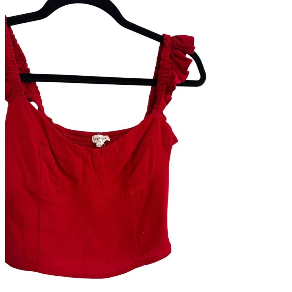 Red Ruffled‎ Crop Top - Picture 3 of 4